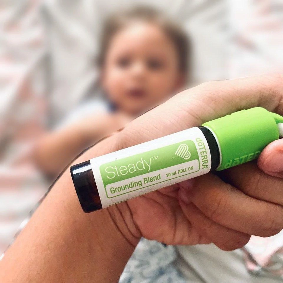 DoTerra Steady Grounding blend uzemňujúca zmes v guličke 10 ml