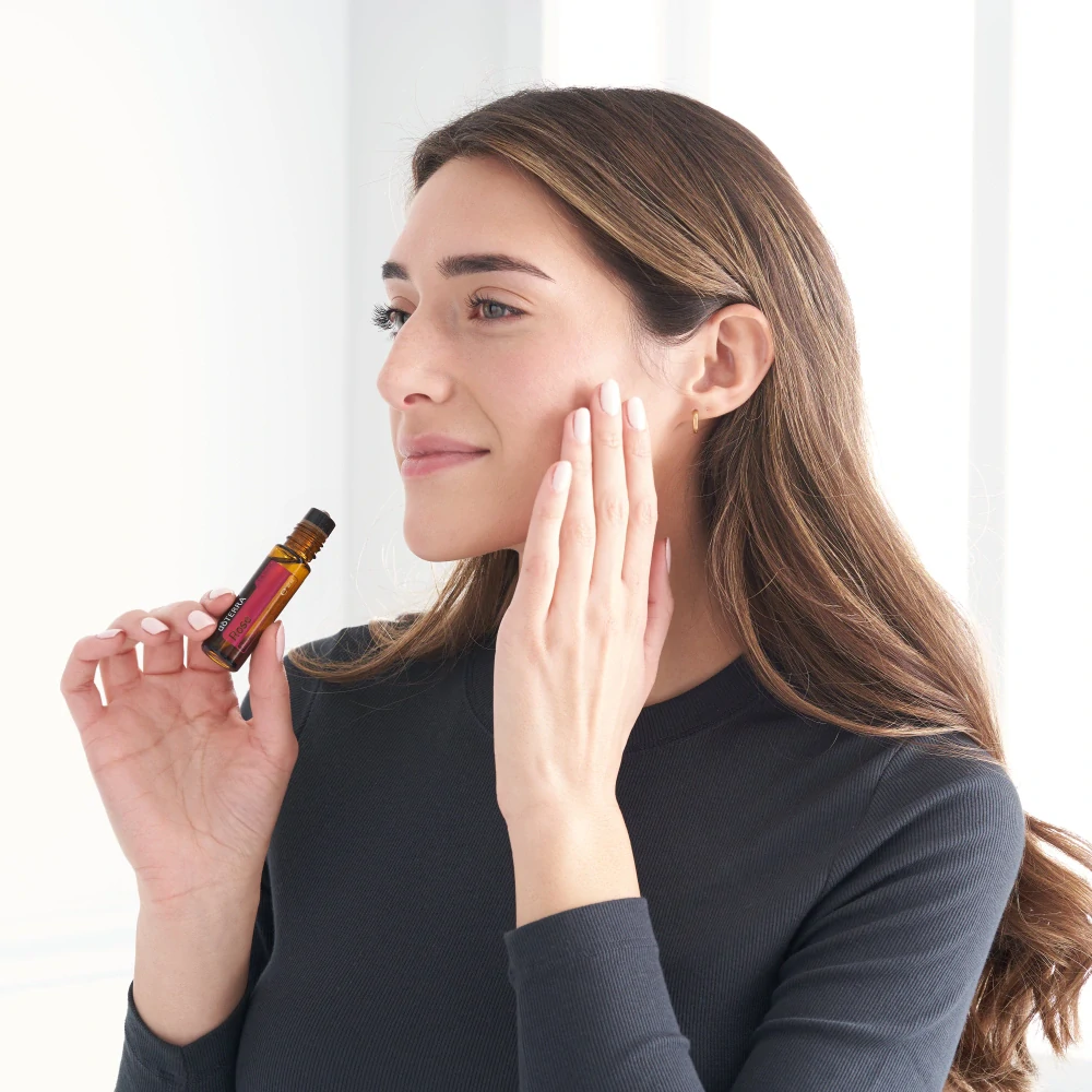 doTerra Esenciálny olej Rose Touch 10 ml